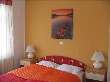 Pekre * Limbuš